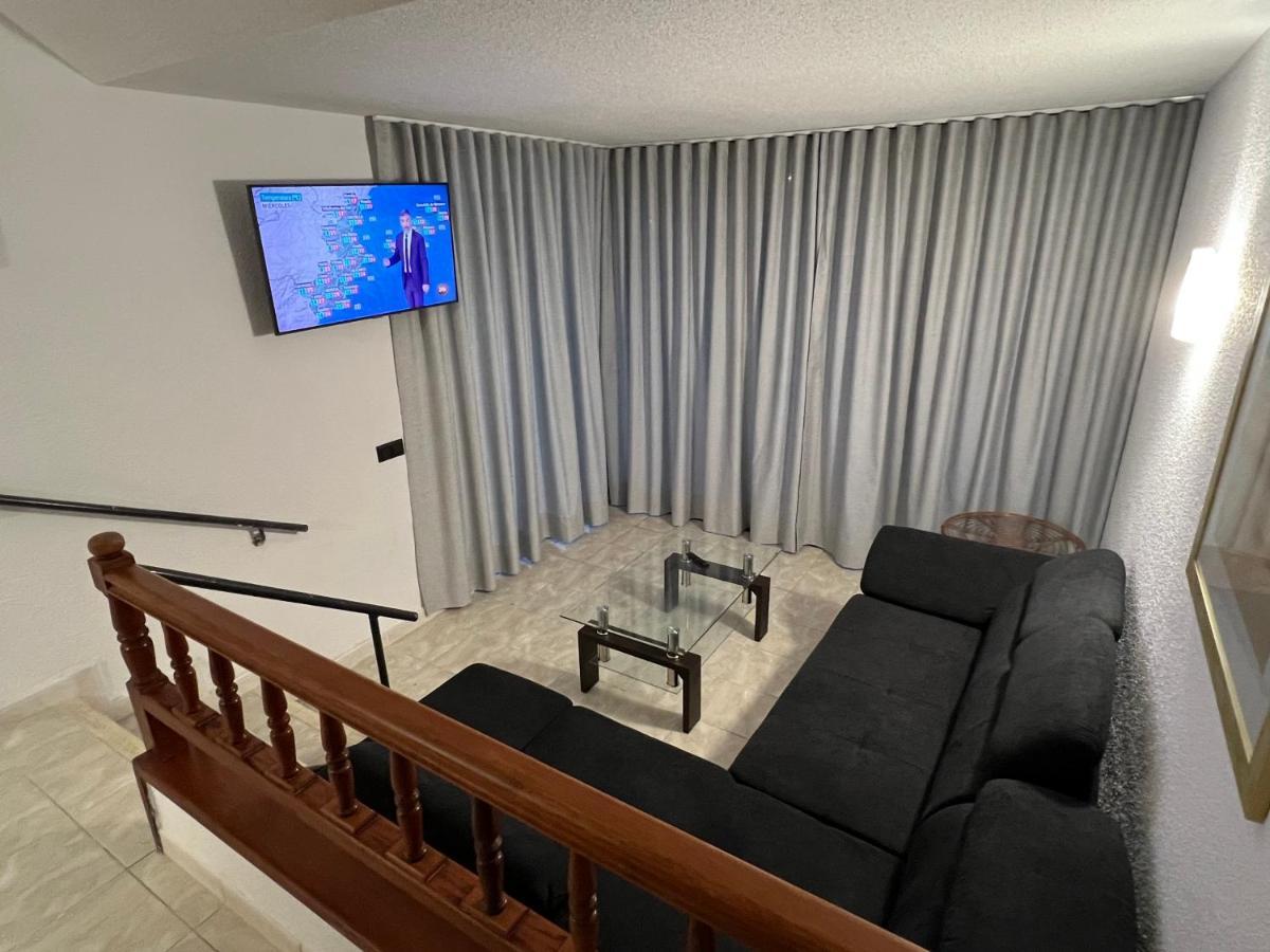 ארונה Fantastic Bungalow Playa De Las Americas מראה חיצוני תמונה